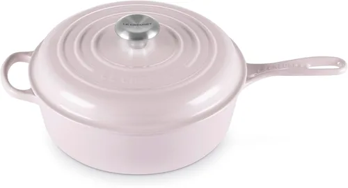 Hierro fundido 3.75 cuartos de galón Shallot Cassadou por Le Creuset
