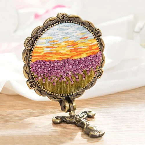 Miniatura 9 de Rayberro Espejo de mano vintage con juego de peine, espejo de mano vintage de pavo real en relieve metálico, espejo de maquillaje para la cara