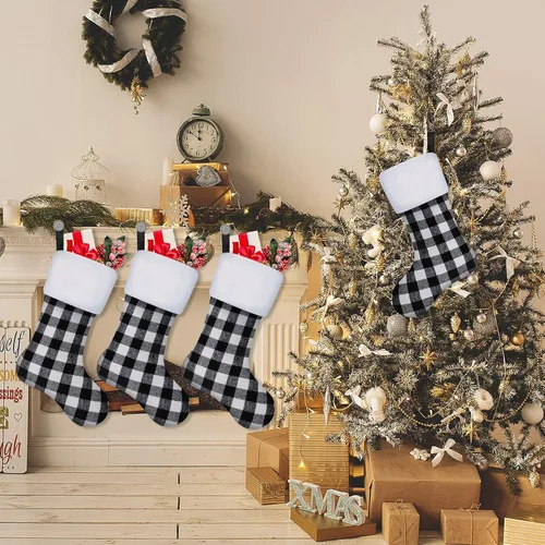 Miniatura 6 de Skylety - Calcetines de Navidad de 20” con tela a cuadros, piel sintética, para colgar en chimeneas, fiestas de Navidad en familia