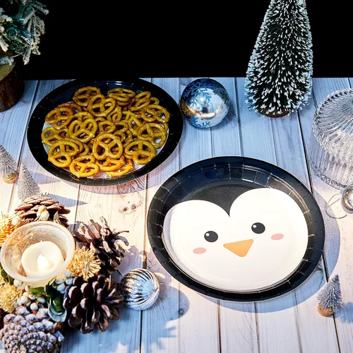 Miniatura 4 de Yungyan 48 piezas de decoraciones de fiesta de invierno de 7 pulgadas, platos de papel de pingüino, suministros de fiesta de pingüinos, platos