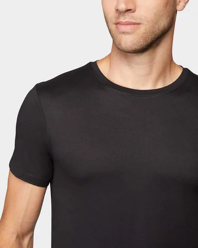 Miniatura 4 de 32 DEGREES Paquete de 4 camisetas básicas frescas de secado rápido para hombre
