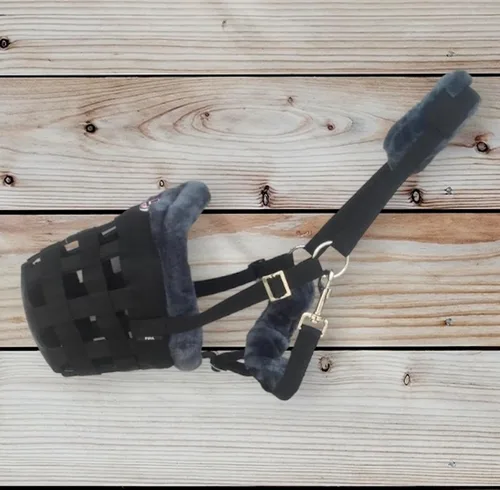 Miniatura 9 de Horse Grazing Muzzle Halter, Mink Fleece Padded, Multiple Sizes, Breathable (Black, Cob)