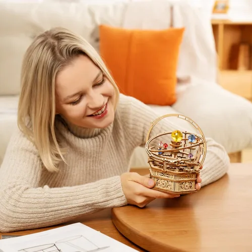 Miniatura 3 de ROKR Juego de rompecabezas de madera 3D para adultos, globo luminoso, caja de música Orrey y caja de música para violonchelo, regalo único
