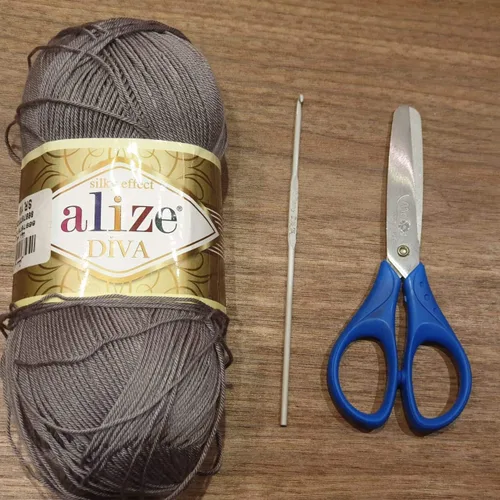 Miniatura 2 de Alize Diva Silk Effect 100% hilo acrílico de microfibra, 1 madejas de bola de 3.53 oz 383yds color (1 - crema)
