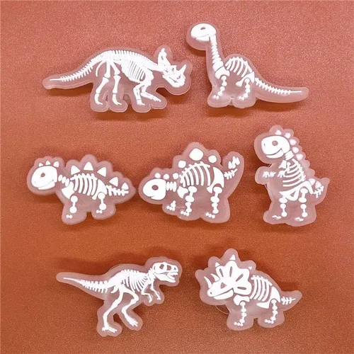 Miniatura 6 de pequano Dijes de dinosaurio para zapatos, dijes para niños, decoración de pines de PVC para zuecos, zapatos, pulseras, dinosaurios, recuerdos