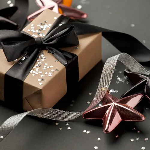 Miniatura 4 de SHOWIN - Cinta de satén negra de doble cara, 1-1/2 pulgadas x 50 yardas continuas, para envolver regalos, decoración de bodas y ramos florales