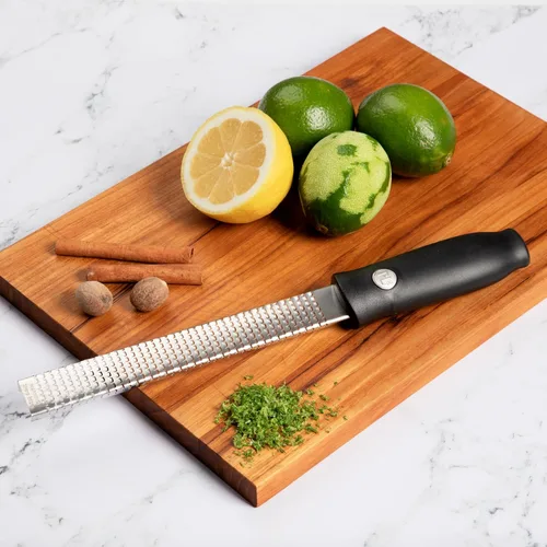 Miniatura 8 de PL8 Rallador y rallador de acero inoxidable de alta calidad para cítricos, ajo, jengibre, chocolate y queso duro, mango de agarre cómodo, apto