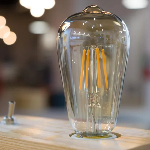 Miniatura 8 de Hudson - Bombillas LED Edison vintage de 4 W (paquete de 4) – Iluminación cálida regulable de 2200 K (equivalente a 40 W) – E26/27 vidrio tinte