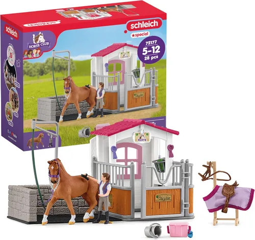 Schleich Horse Club - Juego de Juguetes de Establo de Lavado de Caballos de 28 Piezas con Figura de Acción de Yegua y Jinete y Accesorios para Niñas