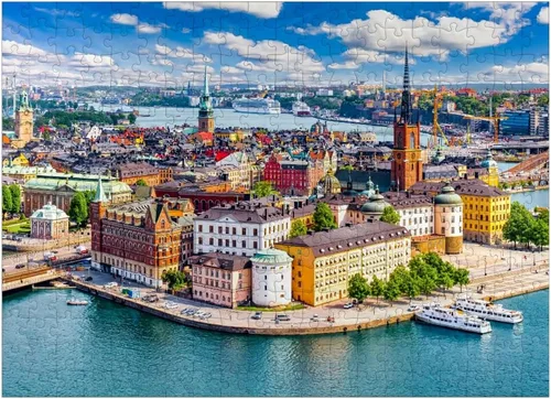 Miniatura 7 de MyPuzzle Stockholm Old Town (Gamla Stan) Cityscape from City Hall Square, Suecia, rompecabezas prémium de 100 piezas para adultos