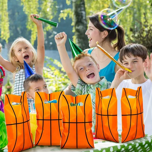 Miniatura 7 de Sinmoe 50 bolsas de regalo de baloncesto con asa, bolsas de plástico para regalos de fiesta de baloncesto, bolsa de dulces para niños y hombres