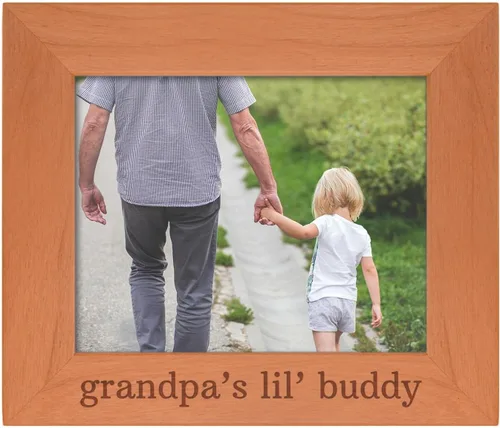Miniatura 22 de Personalized Gifts Grandpa Gift Grandpa's Lil' Buddy Grandson - Marco de fotos de madera natural grabado de 4 x 6 pulgadas, diseño de paisaje