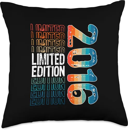 Miniatura 4 de Limited Edition Vintage 2016 Retro Birthday Throw Pillow