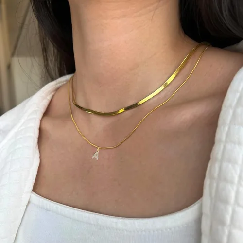 Miniatura 5 de Pequeños collares con inicial de oro para mujer, chapado en oro de 14 quilates, collar con dije de letra de circonita cúbica, collar personalizado
