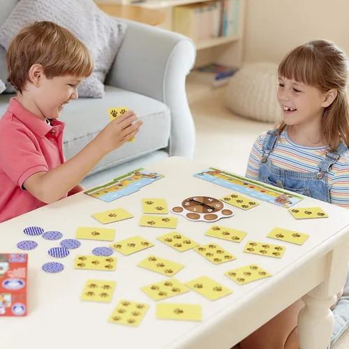 Miniatura 2 de Orchard Toys Spotty - Juego de perros salchichas, divertido juego de memoria y conteo, perfecto para niños a partir de 4 años, juego familiar