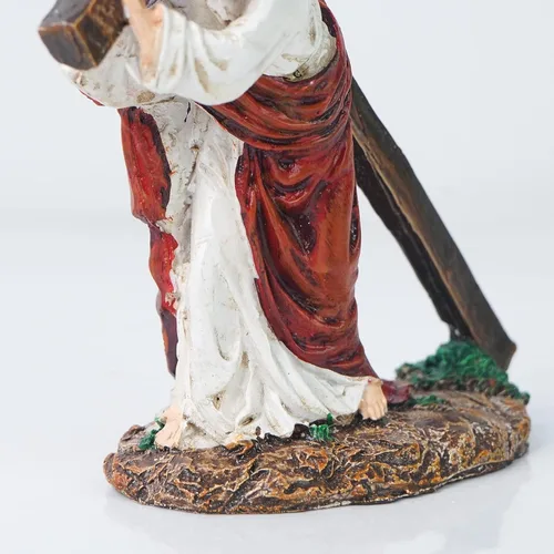 Miniatura 5 de DreamsEden Figura religiosa pequeña de 4.7 pulgadas con cruz de Jesús, figura religiosa de pequeño Jesús que lleva la cruz en el camino al calvario