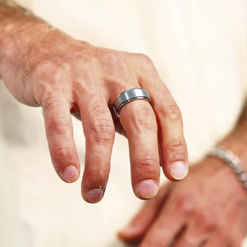 Miniatura 4 de Anillo giratorio de titanio de tungsteno de 0.2360.315 pulgadas para hombre, tamaño medio, sin níquel, anillo de ansiedad para hombres y mujeres