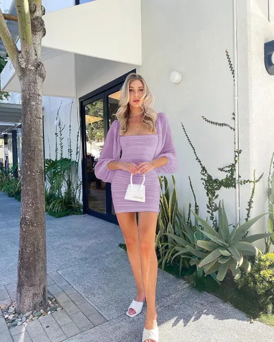 Miniatura 5 de Wenrine Vestido corto de malla de manga larga con cuello cuadrado fruncido para fiesta, club, cóctel, bodycon