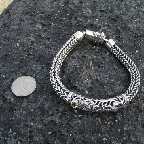 Miniatura 3 de Pulsera Turtle Manta Ray. Plata de Ley. Peridoto. 7 pulgadas.