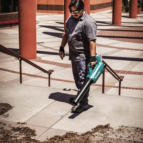 Miniatura 4 de Makita XBU03Z 18V LXT® Soplador inalámbrico sin escobillas de iones de litio, solo herramienta
