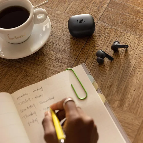 Miniatura 3 de JBL Live Pro 2 - Auriculares inalámbricos verdaderos con cancelación de ruido, hasta 40 horas de reproducción con carga inalámbrica, 6 micrófonos