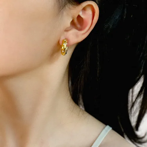 Miniatura 6 de Aretes de aro pequeños y gruesos de oro con diamantes ligeros para mujer