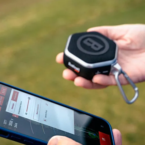Miniatura 3 de Bushnell Wingman Mini Altavoz Bluetooth GPS negro/plateado con auriculares negros definitivos y cargadores de pared/coche