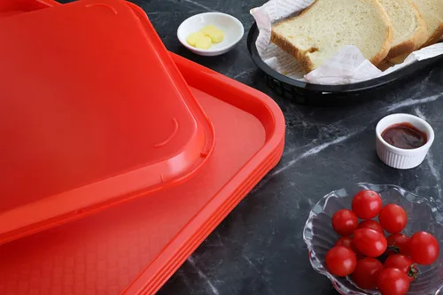 Miniatura 4 de New Star Foodservice Bandeja de comida rápida, juego de 12 (rojo, 10 x 14 pulgadas)