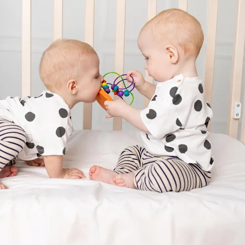 Miniatura 7 de UOMNY Sábana de Cuna Blanca Sábanas Ajustables para Cuna Sábana de Bebé para Colchones Estándar de Cuna y Niños Pequeños Sábana de Ropa de Cama