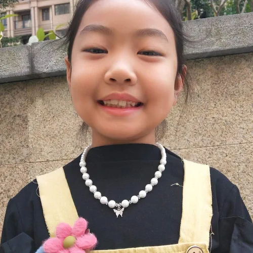 Miniatura 4 de LEILE Collar de perlas de imitación de cristal de imitación de 0.315 in para niña, joyería colgante de mariposa, 3 unidades para niñas y niños