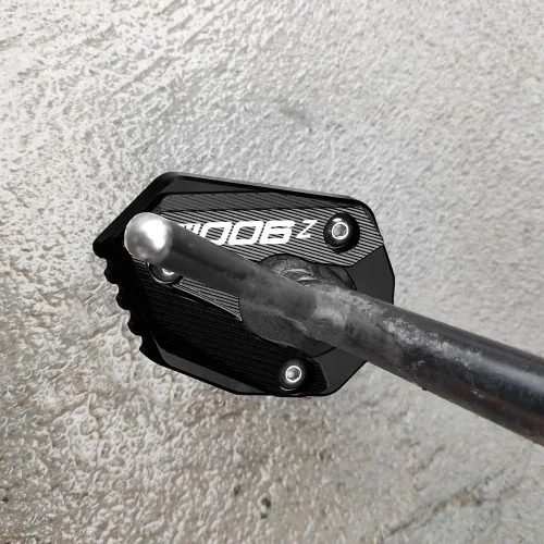 Miniatura 2 de Placa de soporte de extensión de soporte lateral para motocicleta compatible con K.awasaki Z900RS 2018-2024 2025 2026 Soporte de almohadilla