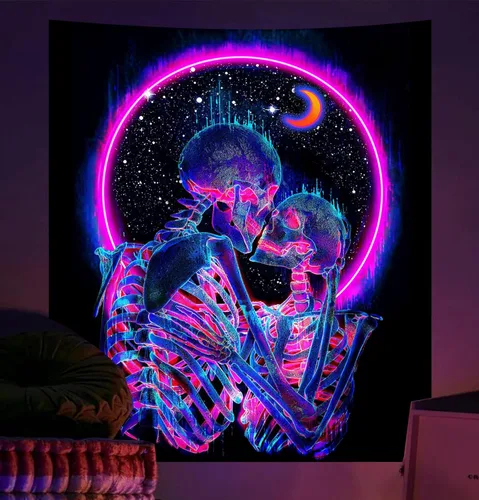 Miniatura 3 de TUGCAY Tapiz de luz negra con calavera que brilla en la oscuridad, tapiz para amantes de los besos, esqueleto, neón, trippy, pósters verticales