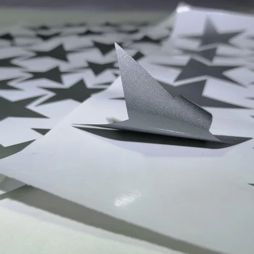 Miniatura 5 de Calcomanías de vinilo con diseño de estrellas para cuarto de bebé, dormitorio, habitación de niños o niñas, sala de juegos, aula, sala de estar Plata