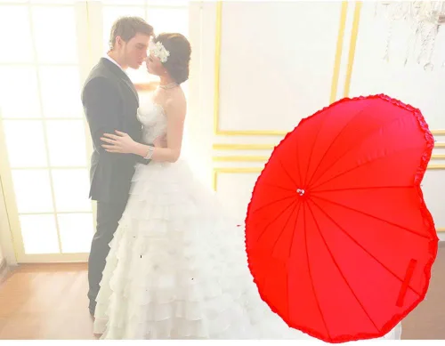 Miniatura 3 de KXCFCYS Forever Love - Sombrilla de encaje en forma de corazón, para niñas, para San Valentín, boda, compromiso y accesorios fotográficos (rojo)