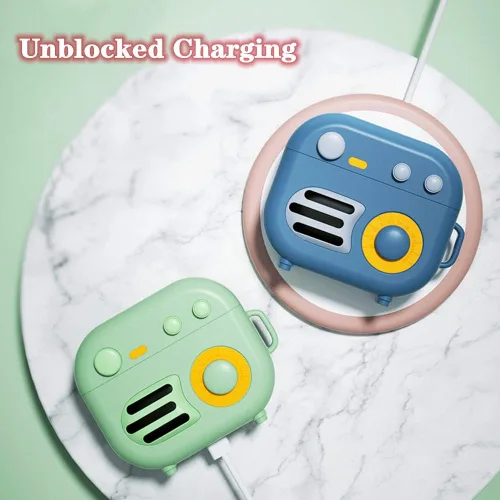 Miniatura 3 de KAIJIA - Bonita funda para Apple AirPods 3ª generación 2021 con llavero, divertido diseño de radio retro de dibujos animados en 3D, funda protectora