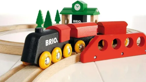Miniatura 2 de BRIO Juego Clásico en Forma de 8 - Juego de Tren de Madera con Certificación FSC de 22 Piezas y Accesorios - Incluye Tren, Estación, Árboles, Vías