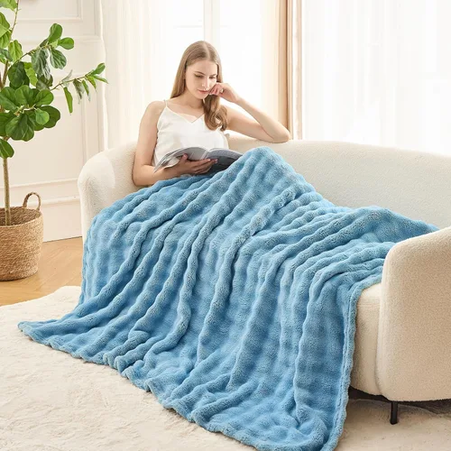 Miniatura 2 de Wajade Manta de forro polar suave para sofá, 90 x 106 pulgadas, manta decorativa de burbujas 3D, acogedora y esponjosa, manta ligera y cálida