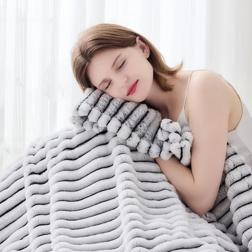 Miniatura 64 de NEWCOSPLAY Manta de Tiro Súper Suave Aqua Franela Sedosa Premium Forro Polar Jacquard Acanalado 3D Ligero Manta de Cama Uso en Todas las Estaciones