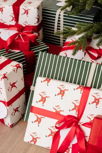 Miniatura 8 de Merry Market Rollos de Papel de Regalo de Navidad, Papel de Regalo Mate Premium, Rollo Grande de 30" x 168" pulgadas, Diseño de Rayas de Santa