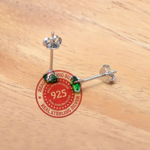 Miniatura 9 de Aretes de plata de ley con circonita cúbica verde esmeralda para mujer