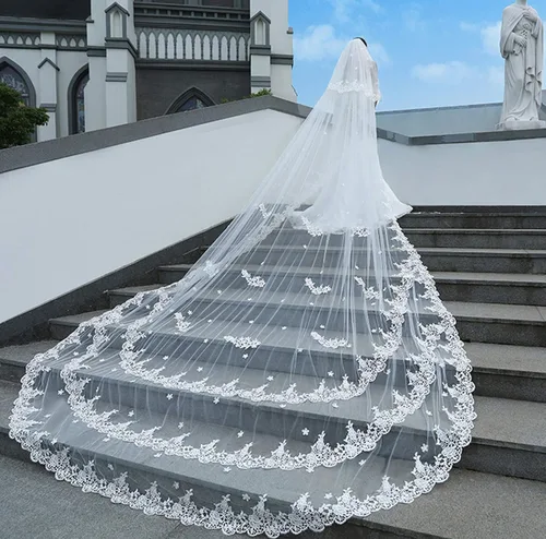 Miniatura 2 de Velos de novia largo para novias de 2 niveles triple encaje borde largo colorete con peine