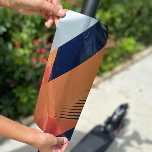 Miniatura 4 de Calcomanías de vinilo autoadhesivas de alta calidad y fundas para patinetes eléctricos de adultos, personaliza y protege tu viaje