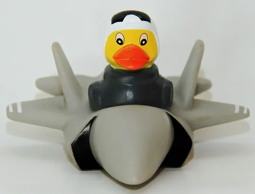 Miniatura 4 de Pato de goma de la Fuerza Aérea, marca, mostrando poderoso pato de goma especial F35 moderno de la Fuerza Aérea de EE. UU., fiesta de cumpleaños