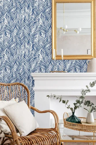 Miniatura 5 de NextWall Stacy Garcia Home Mod Palm Peel and Stick Papel pintado (azul costero)