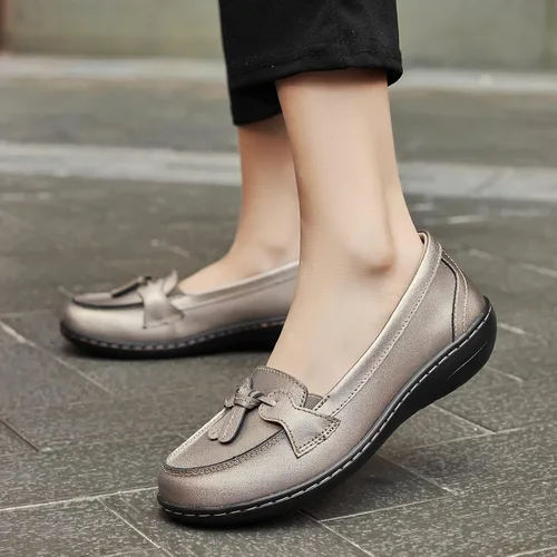 Miniatura 7 de Artisure Mocasines de cuero clásicos y cómodos para mujer, estilo casual, con borlas, bonitos zapatos de vestir para el trabajo, oficina, zapatos