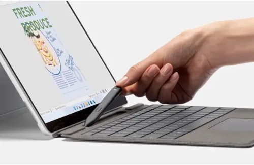 Miniatura 6 de Microsoft Surface Pro 8 - Pantalla táctil de 13 pulgadas, Intel Evo Platform, Core i7, memoria de 16 GB, SSD de 256 GB. Solo dispositivo, grafito