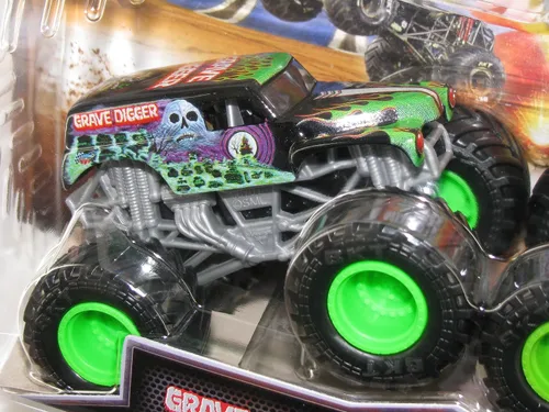 Miniatura 2 de Monster Jam Camión fundido a troquel oficial a escala 1:64 2023 Serie 25 Grave Digger vs Global Avenger