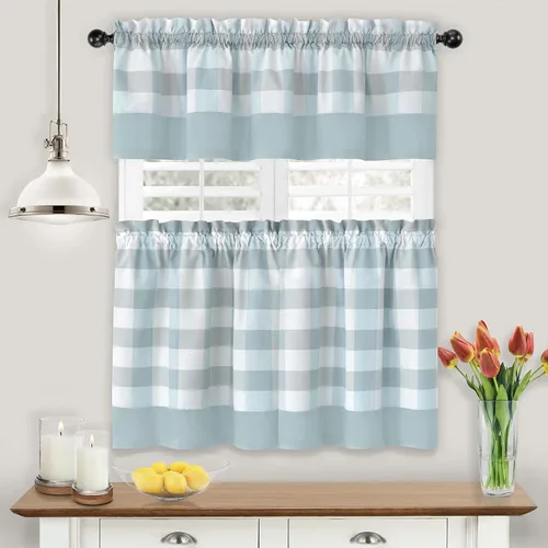 GoodGram Modern Country Farmhouse - Juego de 3 cortinas de cocina a cuadros de búfalo y cenefa para cocina, varios colores y tamaños (azul bebé, 24