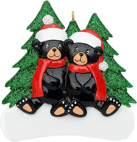 MAXORA Adorno de Navidad personalizado para parejas 2026 – Adorno de familia de 2 de oso negro, decoración de árbol de Navidad de cabaña en el