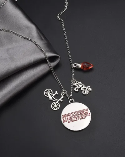 Miniatura 2 de Abitoncc Collar Stranger Charm de acero inoxidable Eddie alfabeto bombilla Once Bike Demogorgon notas al revés Guitarra Pick Munson Collares